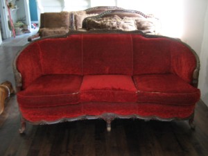Antique-Couch_3